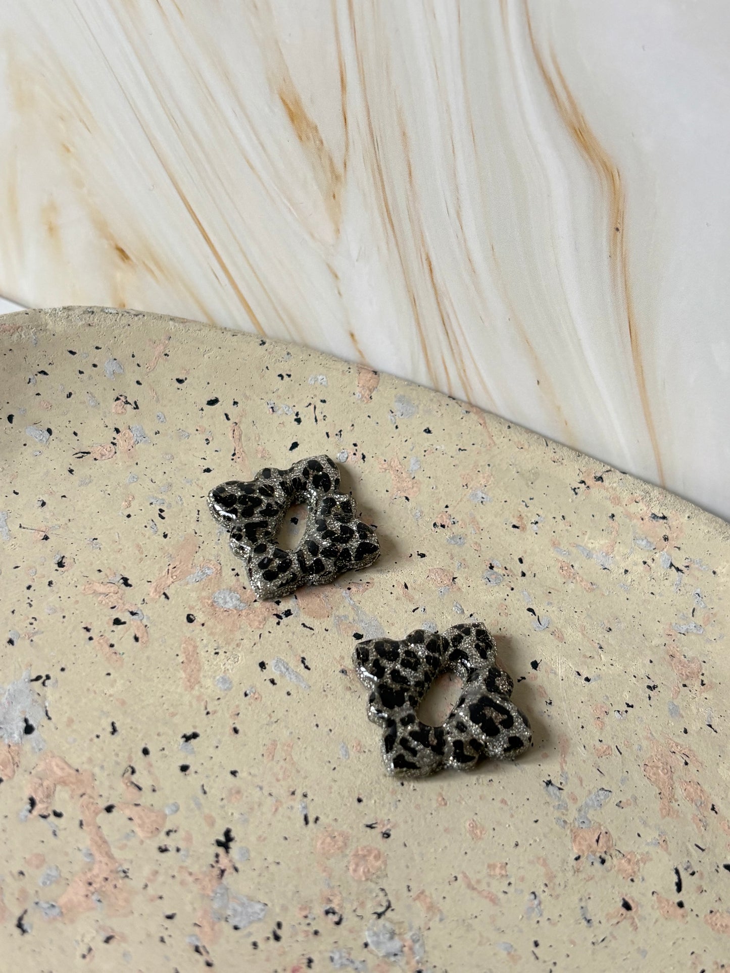 Boucles pampilles - STELLA - Léopard gris