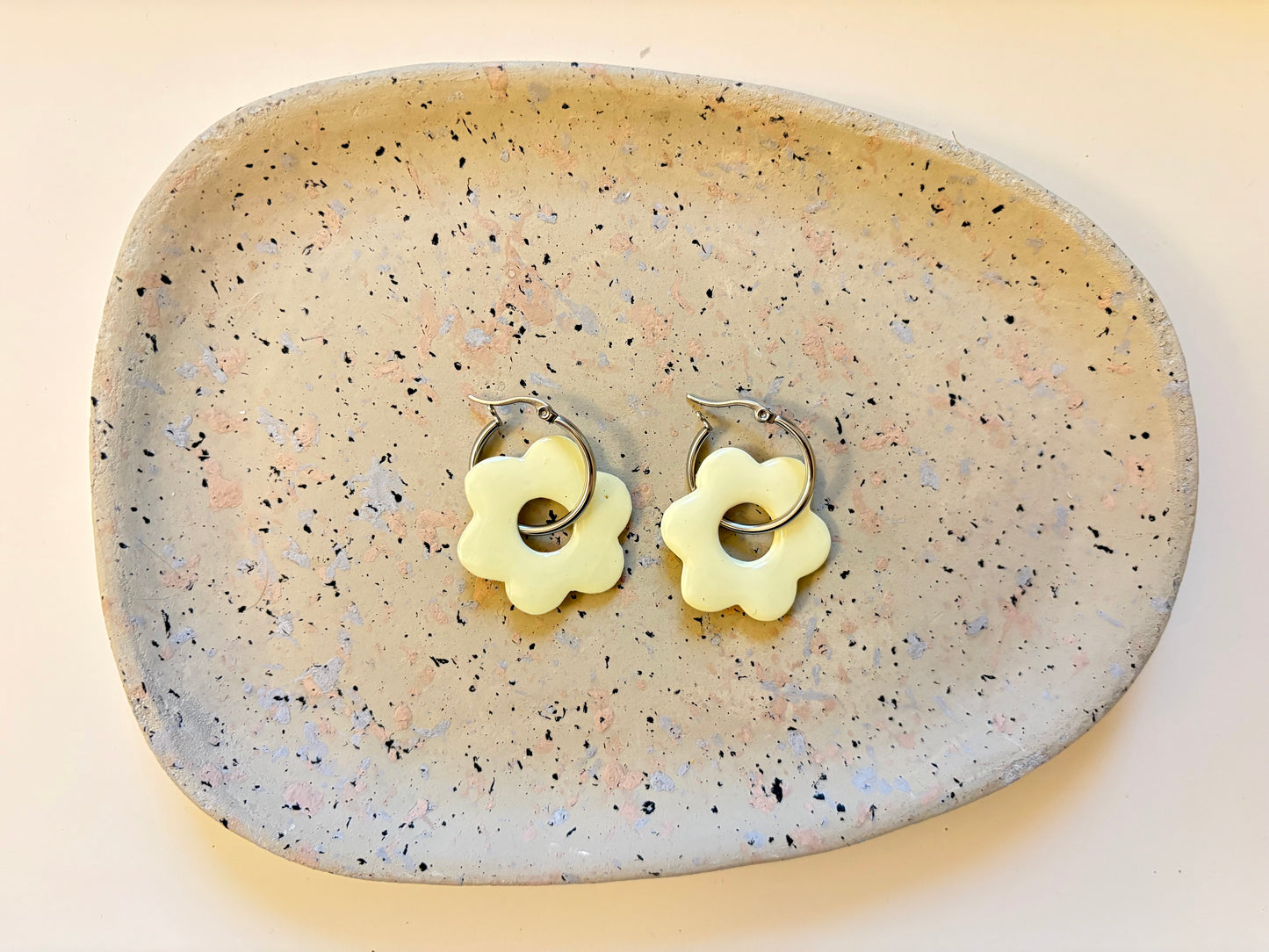 Boucles Pampilles - SOLEA - jaune pastel