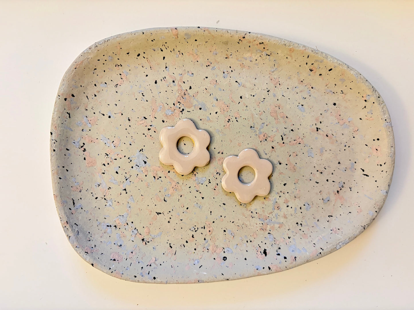 Boucles Pampilles - SOLEA - beige pastel
