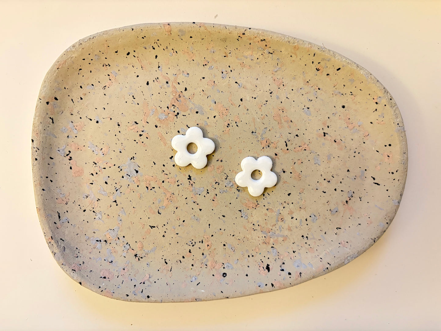 Boucles Pampilles - NINA - Beige pastel