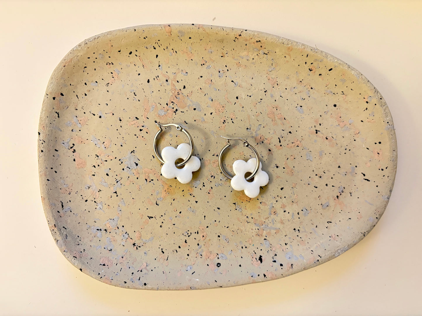 Boucles Pampilles - NINA - Beige pastel