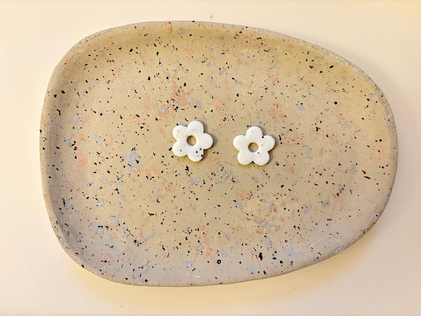 Boucles Pampilles - NINA - Blanc effet pierre