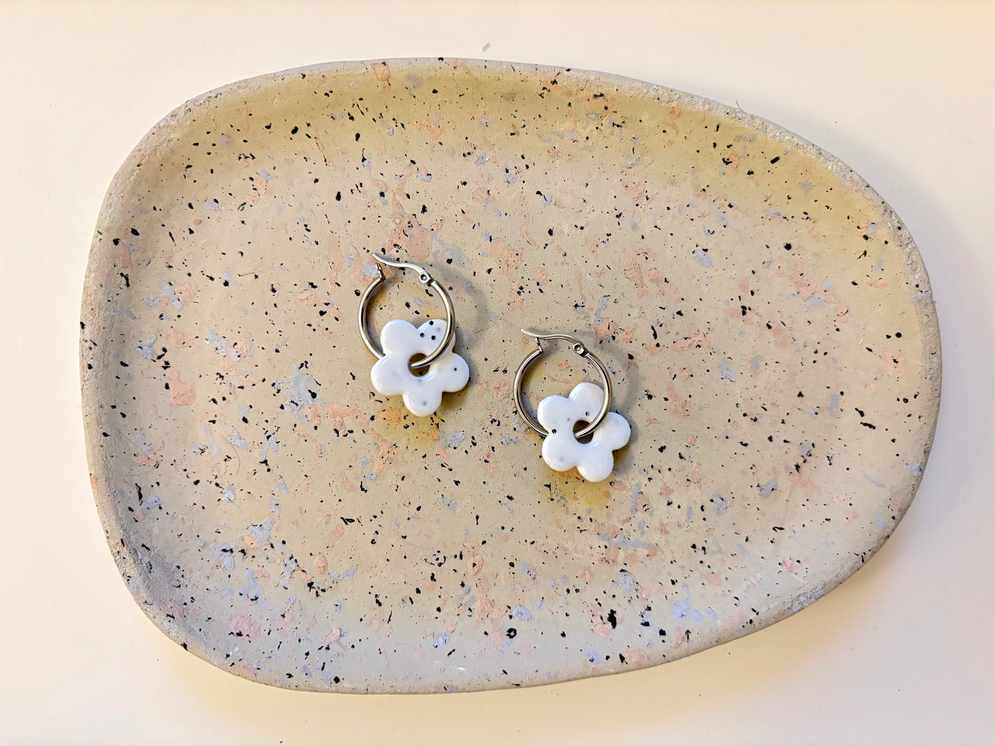 Boucles Pampilles - NINA - Blanc effet pierre